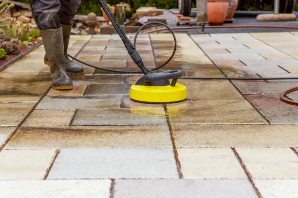 Professional Pressure Washing Services in Sun City Center, FL